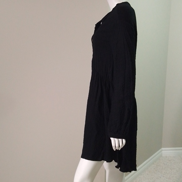 C5 Zara M black textured dress with opalescent buttons NWT - Picture 7 of 12